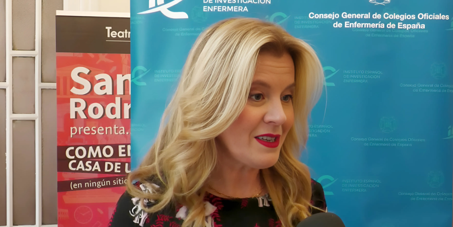 Graziella Almendral (presidenta de la Asociación Nacional de Informadores de la Salud y conductora del espectáculo 'Ciencia Enfermera a Escena'): "Gracias a las enfermeras, la salud pública global ha mejorado"